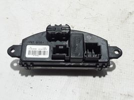 Renault Megane IV Lämpöpuhaltimen moottorin vastus 271505535R