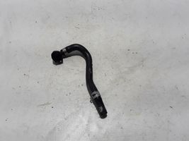 Volvo XC60 Tubo flessibile del liquido di raffreddamento del motore 32249490