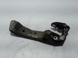 BMW 5 F10 F11 Supporto di montaggio scatola del cambio 6777615