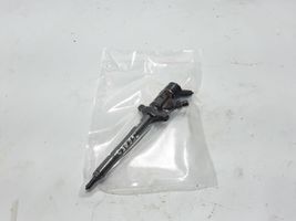 Volvo C30 Fuel injector 328480