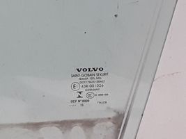 Volvo XC90 Szyba drzwi przednich 31352944