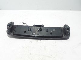 Renault Scenic I Lampa oświetlenia tylnej tablicy rejestracyjnej 7701046761