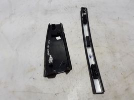 Chrysler Pacifica Altro elemento di rivestimento bagagliaio/baule 68259789AE