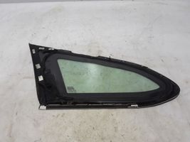 Volvo V60 Fenêtre latérale avant / vitre triangulaire 31218021