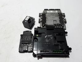 Renault Laguna III Komputer / Sterownik ECU i komplet kluczy 