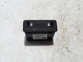 Renault Megane IV Câble adaptateur AUX 280239684R