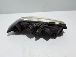 Renault Megane II Lampa przednia 8200476428