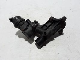 Renault Trafic III (X82) Termostaatin kotelo 110300686R