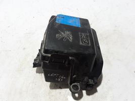 Renault Captur Boîte à fusibles 243804185R