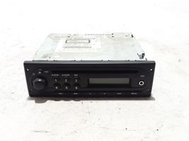 Dacia Duster Radio/CD/DVD/GPS-pääyksikkö 281112231R