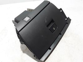 Volvo V50 Glove box 8626141