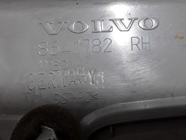 Volvo V50 Garniture latéral de hayon / coffre 8641782