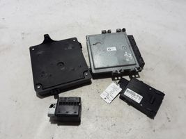 Renault Scenic III -  Grand scenic III Engine ECU kit and lock set 