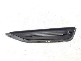 Volvo S60 Etupuskurin alempi jäähdytinsäleikkö 31323852