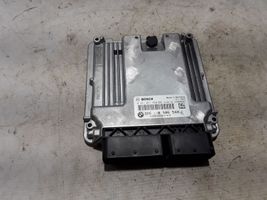 BMW 5 F10 F11 Centralina/modulo del motore 8586540