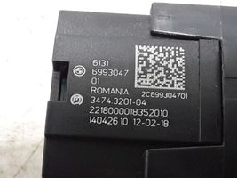 BMW 5 G30 G31 Interruttore luci di emergenza 6993047