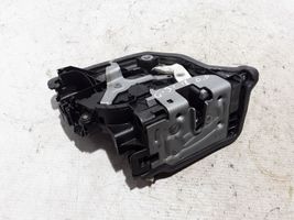 BMW 5 G30 G31 Front door lock 7477688