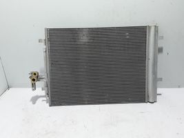 Volvo V60 Radiador de refrigeración del A/C (condensador) 31274157