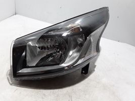 Renault Trafic III (X82) Faro/fanale 260600500R