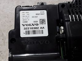 Volvo XC60 Licznik / Prędkościomierz 32210382