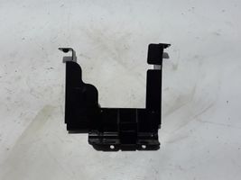 Volvo XC40 Staffa di montaggio della batteria 32244542