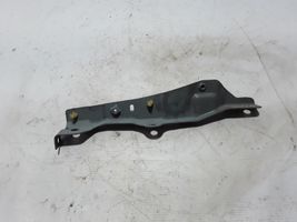 Renault Clio IV Soporte de montaje del guardabarros 641351725R