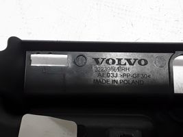 Volvo V60 Boczek / Tapicerka boczna bagażnika 32239861