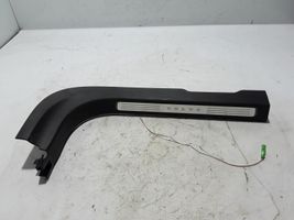 Volvo S90, V90 Etuoven kynnyksen suojalista 39838861