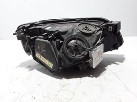 BMW 7 F01 F02 F03 F04 Lampa przednia 7182137