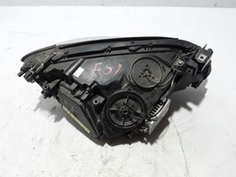 BMW 7 F01 F02 F03 F04 Lampa przednia 7182137