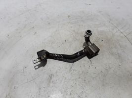 Mercedes-Benz E W213 Manguera/tubo de aceite del turbocompresor turbo A6542038700