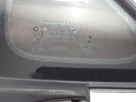 Chrysler Pacifica Etukolmioikkuna/-lasi 68227746AC