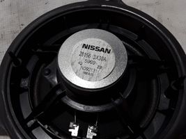 Nissan Pathfinder R51 Enceinte de porte arrière 281563X30A
