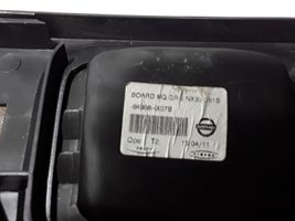 Nissan Pathfinder R51 Doublure de coffre arrière, tapis de sol 849084X07B