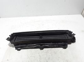 Volvo V60 Välijäähdyttimen ilmakanavan ohjain 31455482