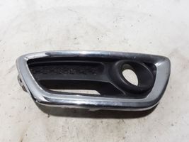 Renault Captur Kratka dolna zderzaka przedniego 620752406R