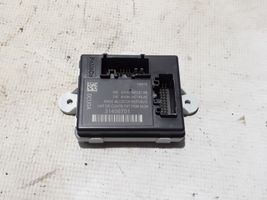 Volvo S60 Oven ohjainlaite/moduuli 31456701