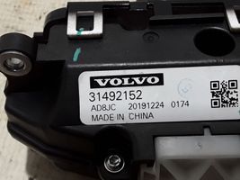 Volvo XC60 Vaihteenvalitsimen verhoilu 31492152