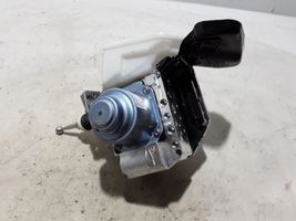 Volvo XC60 ABS Pump 32333637