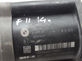 BMW 5 F10 F11 Compresor/bomba de la suspensión neumática 6864215