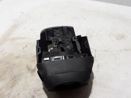 Renault Zoe Verkleidung Lenksäule Lenkstock 484722532R