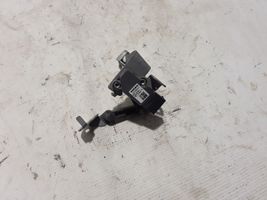 Volvo S60 Sensor de altura del nivel de la suspensión neumática trasera 32246632