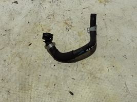 Volvo XC60 Tubo flessibile del liquido di raffreddamento del motore 32249489