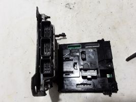 Renault Laguna III Komputer / Sterownik ECU i komplet kluczy 