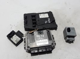 Renault Megane II Engine ECU kit and lock set 