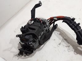 Mercedes-Benz GLE W167 Convertisseur / inversion de tension inverseur A1679001018