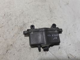 Mercedes-Benz E C207 W207 Charnière, capot moteur A2048870110