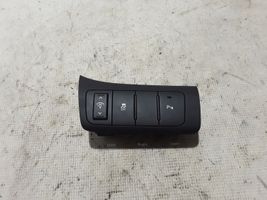 KIA Optima Muut kytkimet/nupit/vaihtimet 933002TBR0VA