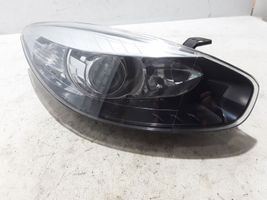 Renault Fluence Lampa przednia 260101331R