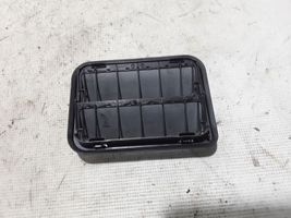 Peugeot 208 Grill / Wlot powietrza błotnika przedniego 9675506980